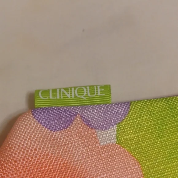 Floral Cosmetic Bag Set with Wristlet - Picture 2 of 5